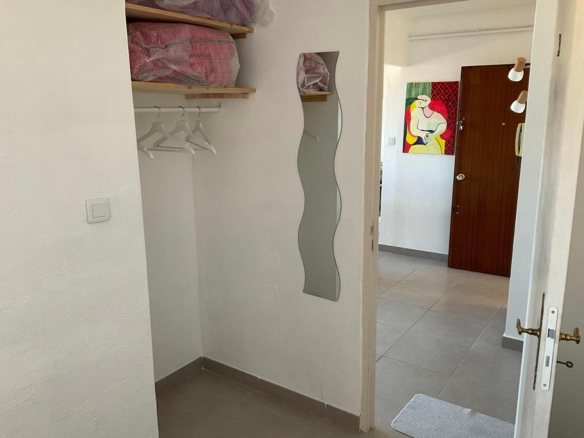 Location De Chambres, Sejour Confort Pres Des Grands Buffets Narbonne Exterior photo